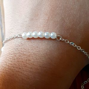 Rap around ball anklet